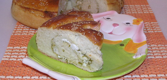 Пирог с зеленью и козьим сыром
