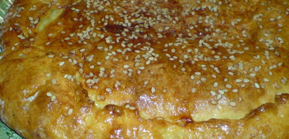 Пирог грибной из картофельно-творожного теста