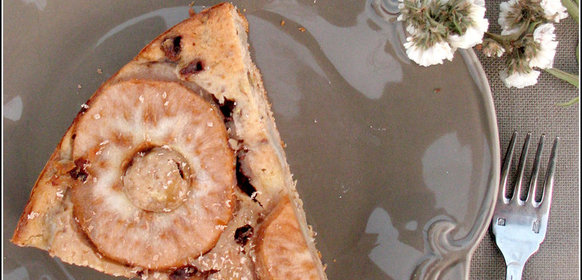 Пирог с грушами,шоколадом и орехами