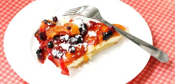 Творожный пирог с абрикосами