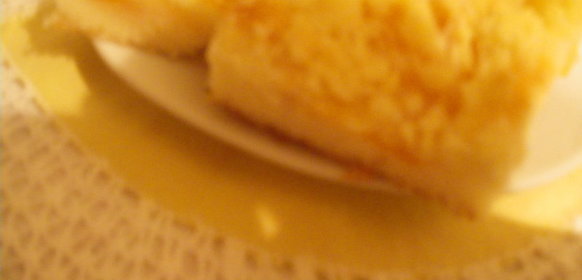Персиковый пирог с хрустящей посыпкой