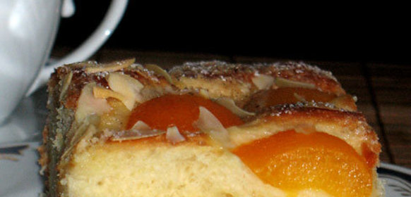 Абрикосово-масляный пирог (Aprikosen-Butterkuchen)